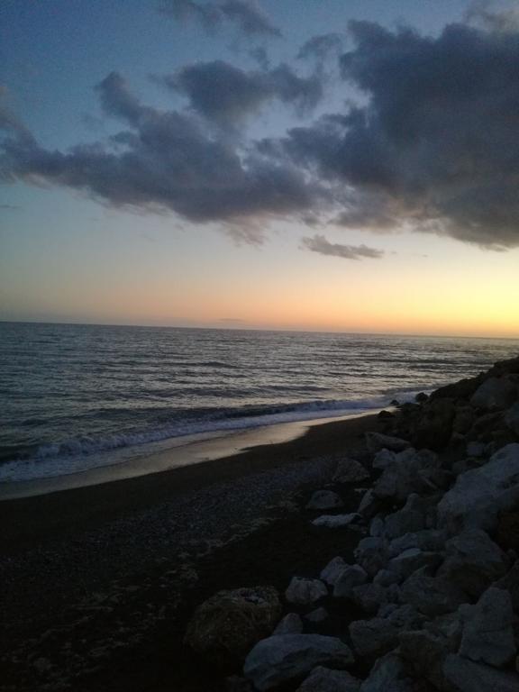 Calaceite Beach Apartman Torrox Kültér fotó